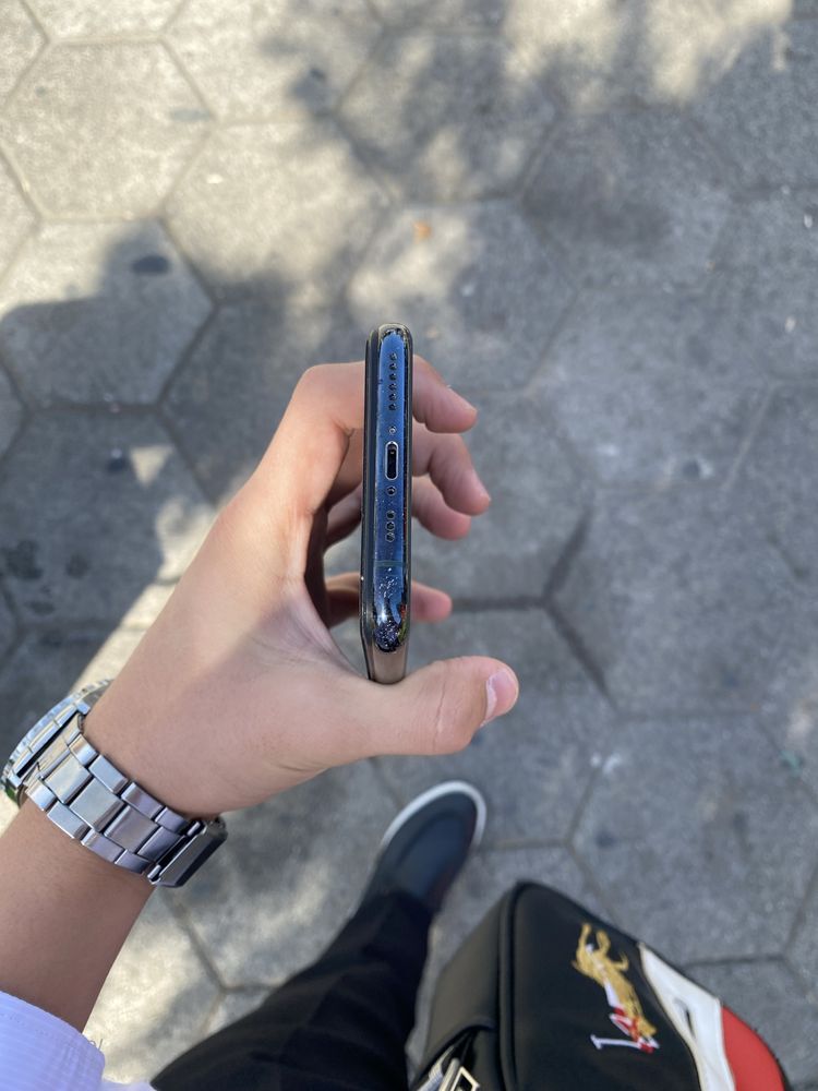 iphone 11 pro srochni