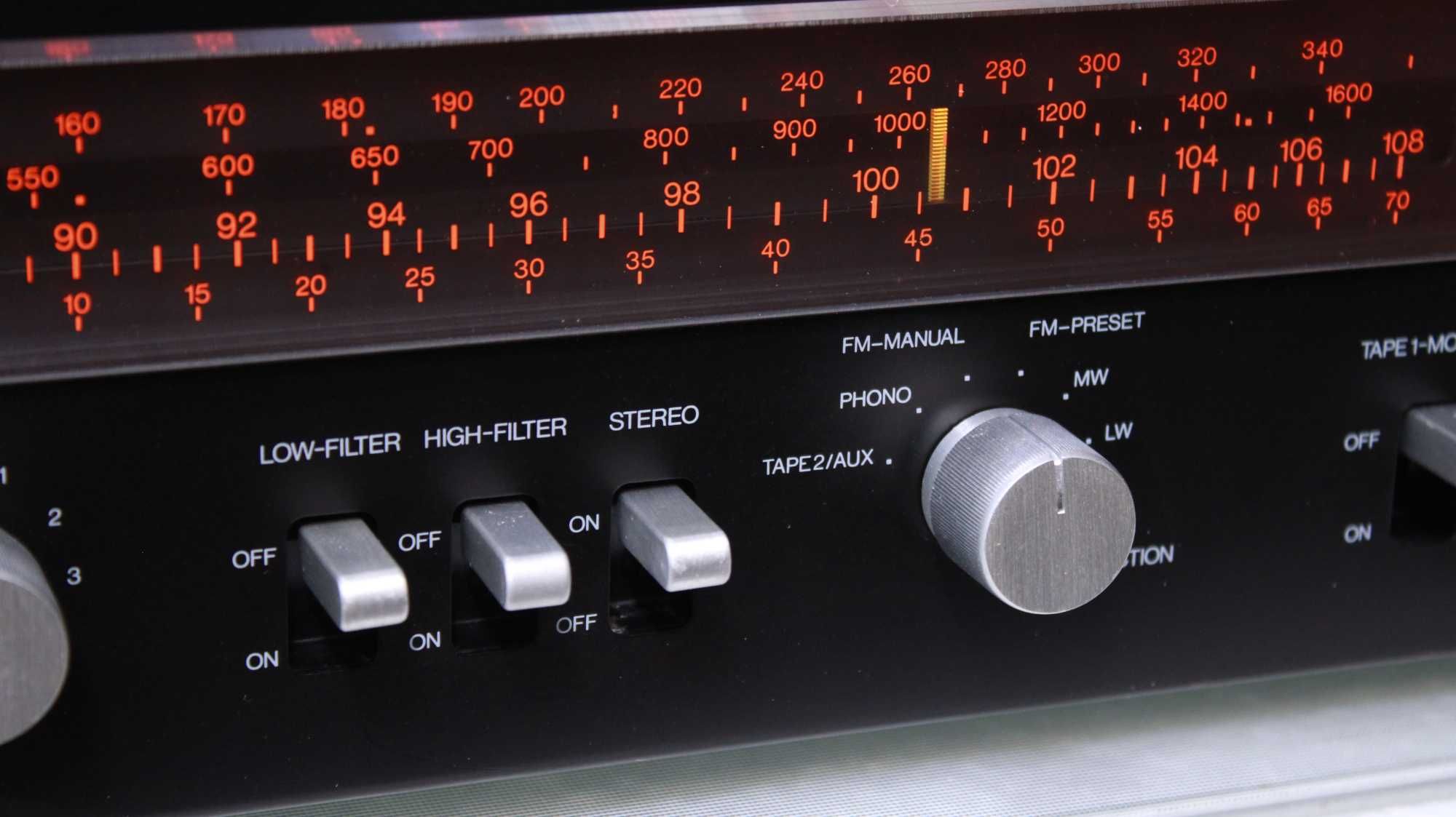 Statie/Amplificator/Tuner Wega-Sony,2x65W(R3141).