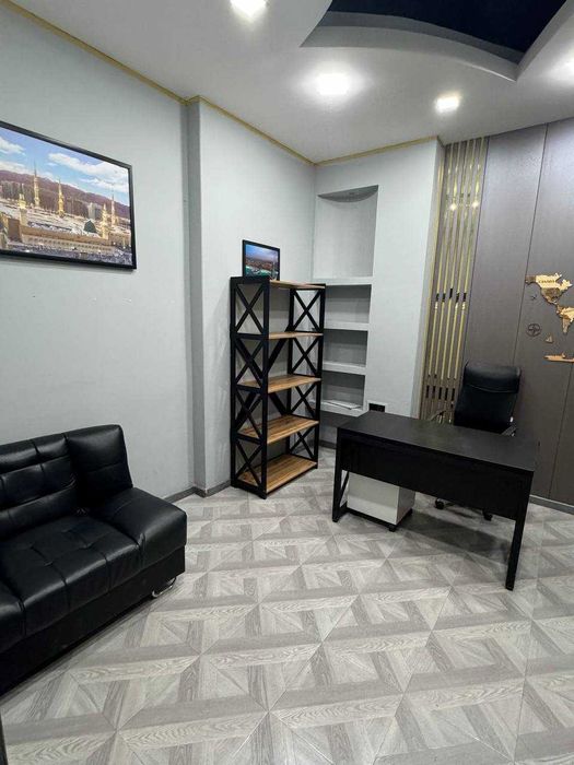 Аренда Офиса! Ор-р Ц-13 На Лабзаке, МТС, Шум Бола   

Площадь : 66 м2