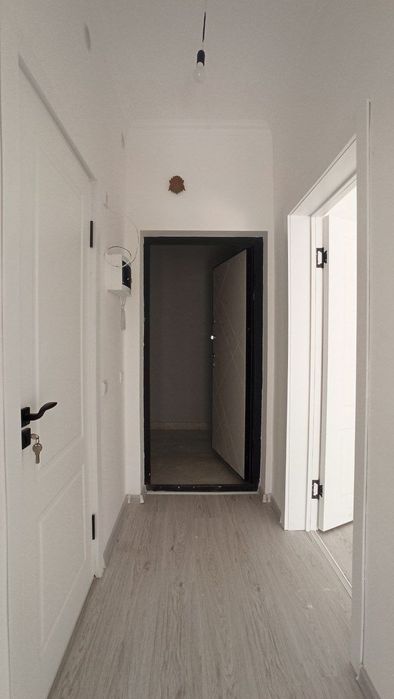 Срочно продаётся квартира Бектемир Новостройка 1/2/16.   39м²