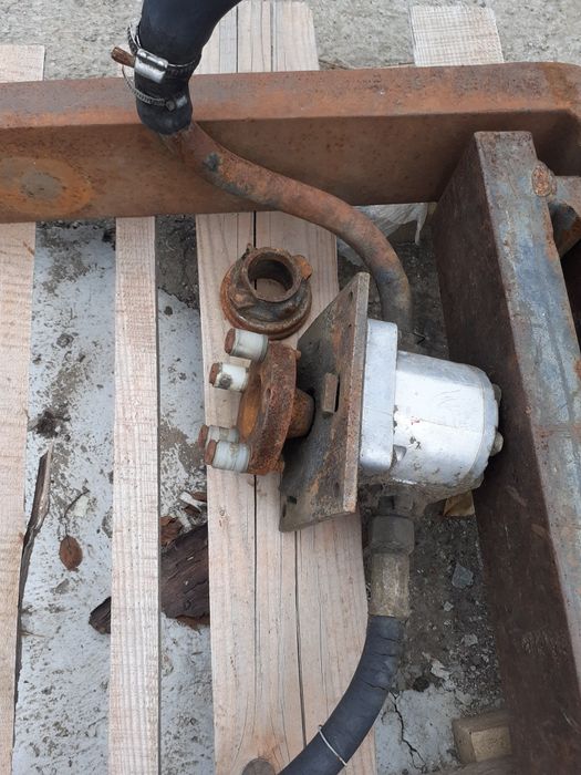 Lăbi stivuitor de vânzare, foarte robuste +pompă hidraulică