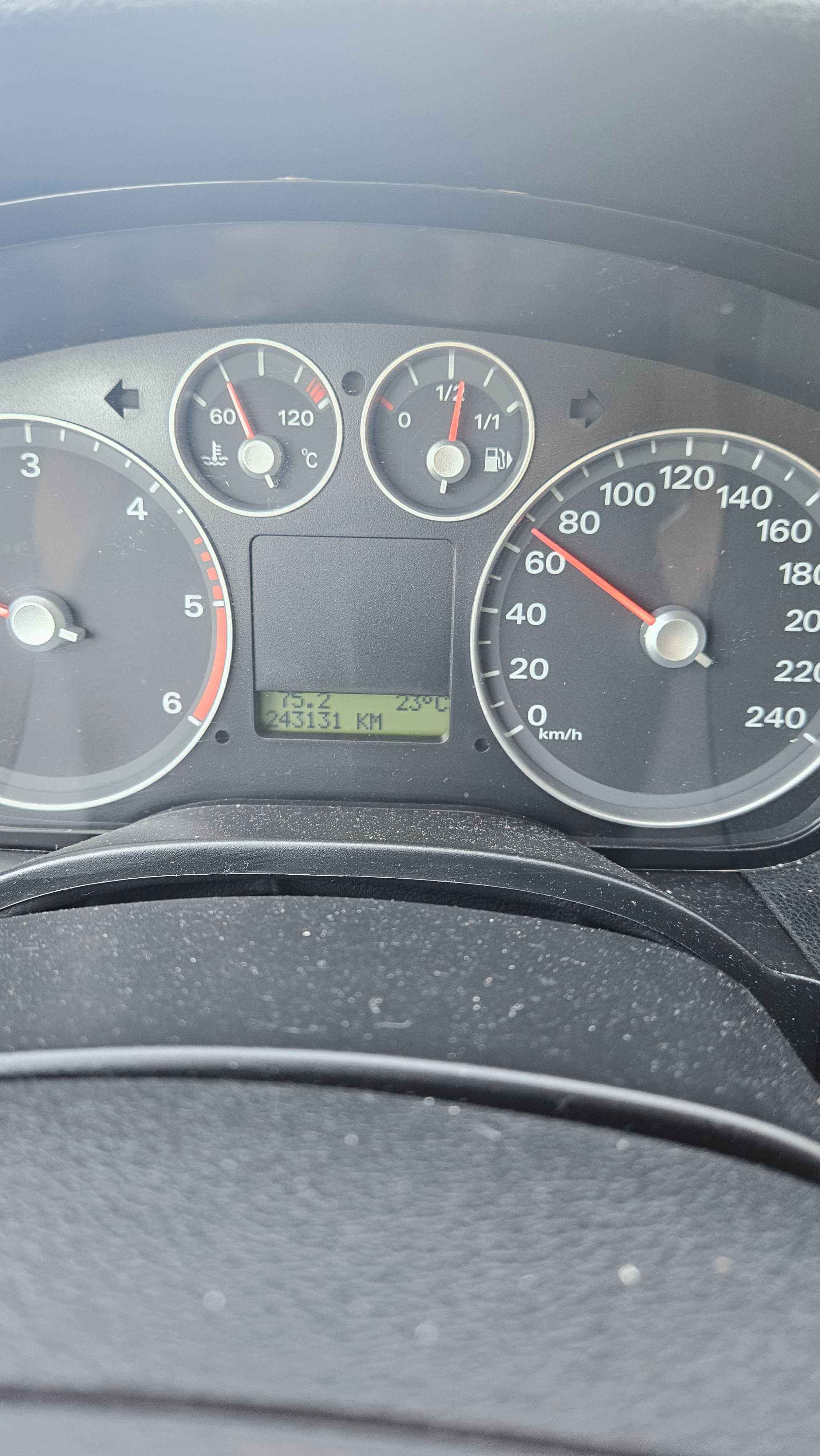 Форд Фокус 2006 1.6 дизел hdi 109koня