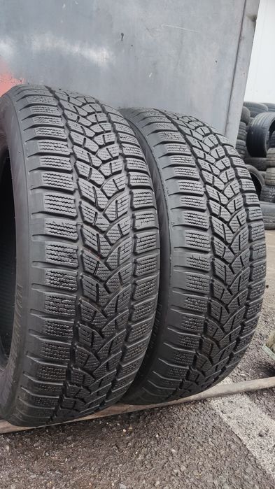 2бр. зимни гуми 185/60/15 Firestone WinterHawk
dot21
8.15mm
Добро съст