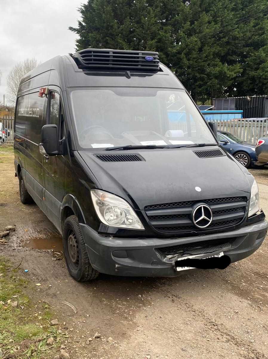 Dezmembrez Mercedes Sprinter 313 Cdi An Fabricație 2011 Euro 5