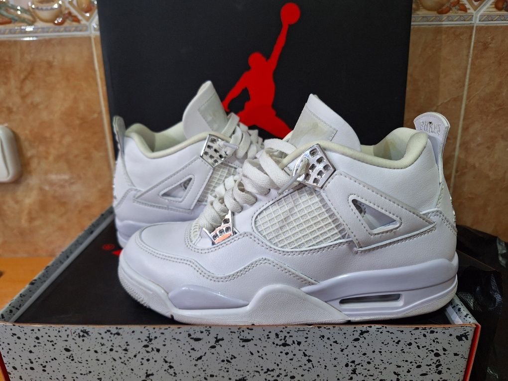 Jordan 4 pure money