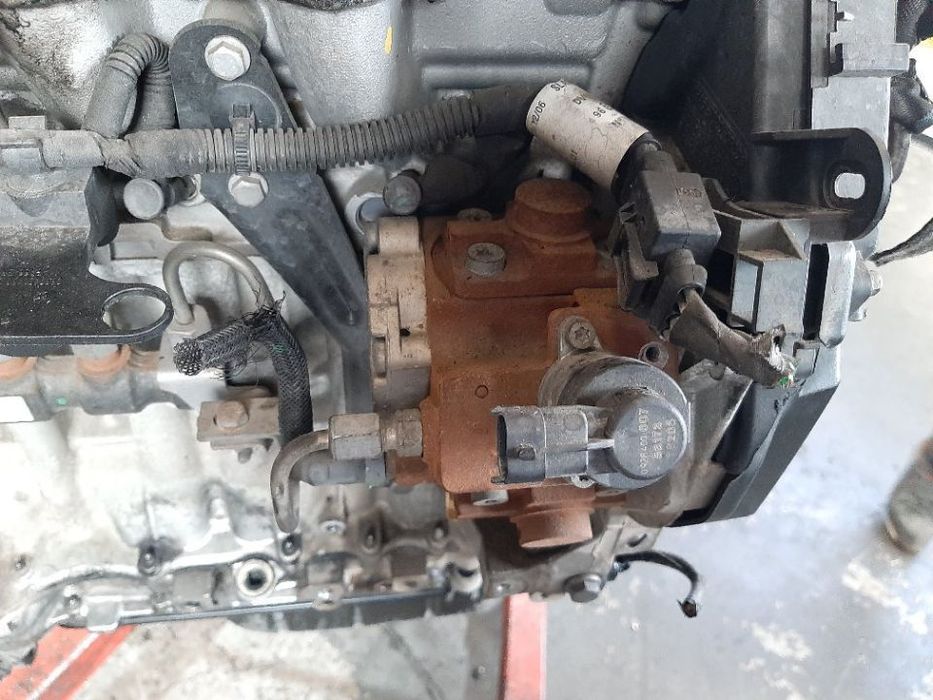Pompa inalta 1.4 hdi1.6 tdci ford focus 2 peugeot partner 206 207 307 1007 citroen c2 c3 0445010102