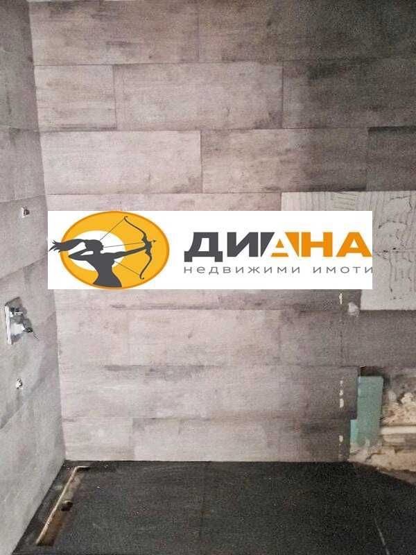 Продава се Тристаен апартамент в Пловдив, Център - 93 кв.м за 1990 €/кв.м - Снимка #7
