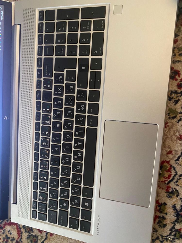 HP Ноутбук состояние идеал