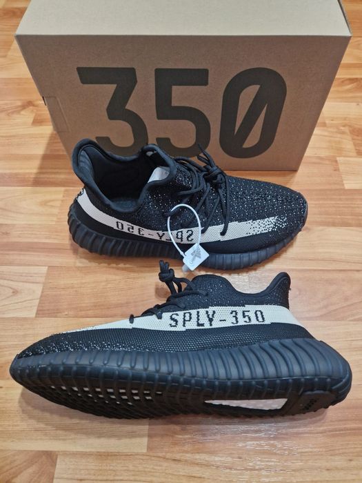 Încălțăminte Adidas original Yeezy