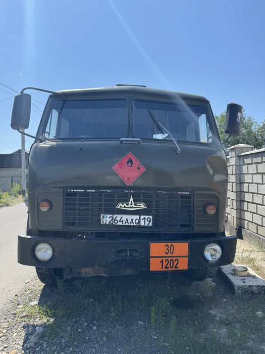 Продам бензавоз месте с работай работа в городе алмате по месту