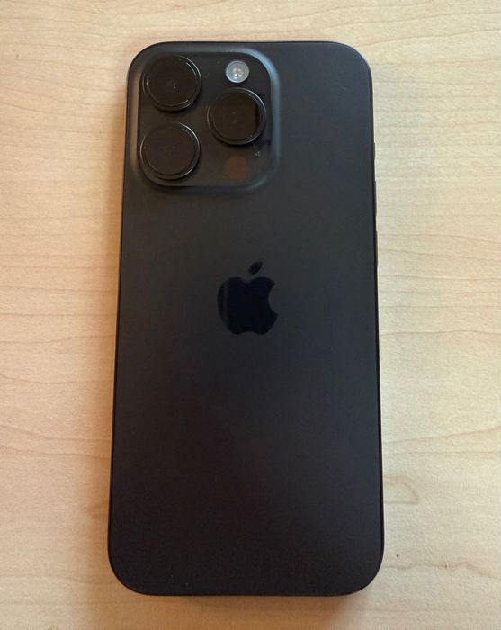 iPhone 15 Pro 128 GB  Black Titanium