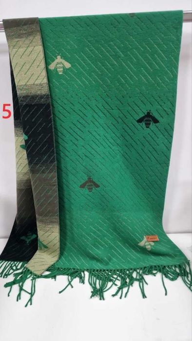 Кашмирен шал на  пчели уникален дизайн  две лица