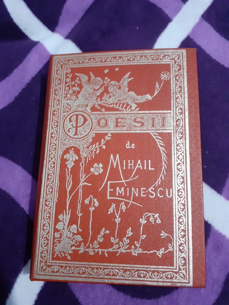 Poesii de Mihail Eminescu