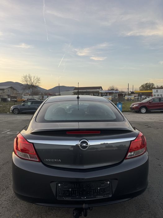Opel Insignia 2011 1.8 benzina clasic 140 cp