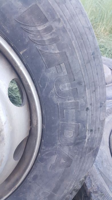 Джанта с гума 315 70 22.5 фулда
