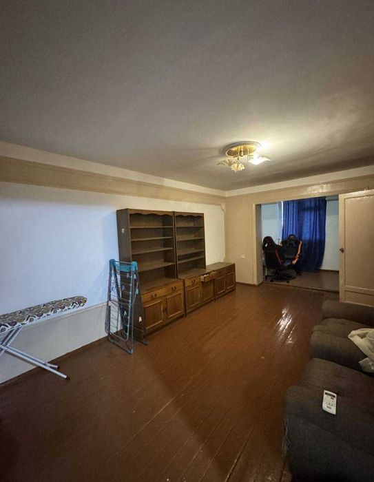 Квартира 2 комнатная 2 этаж Бобура Торговый Центр Некст