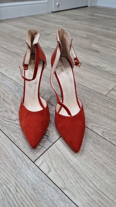 Продаются новые туфли ( не подошли по размеру)