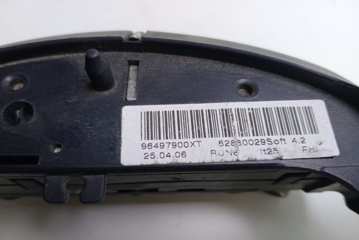 Comenzi volan  96497900XT Citroen C4 prima generatie