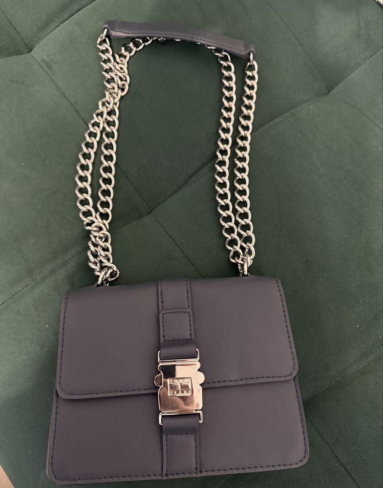 Geanta Tommy Hilfiger