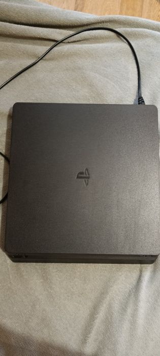 Sony PlayStation 4