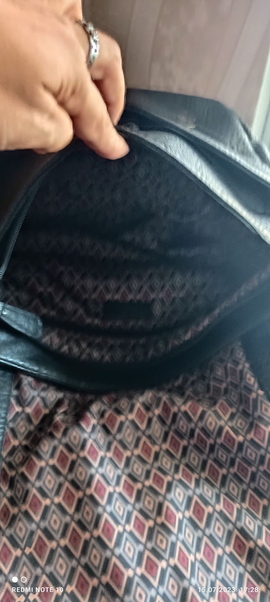 Женская сумка/черного цвета