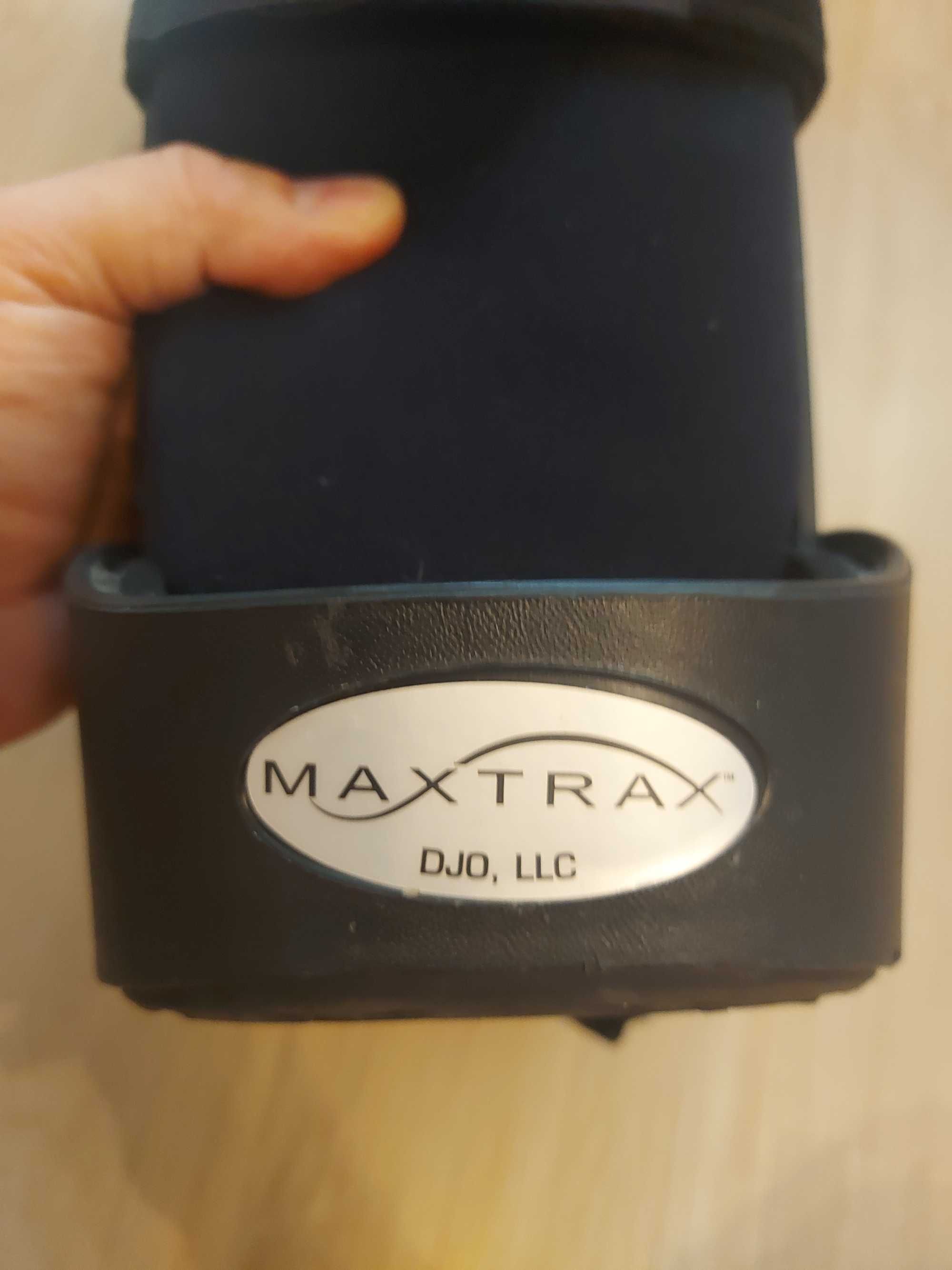 Gheata de imobilizare MaxTrax, marimea M.