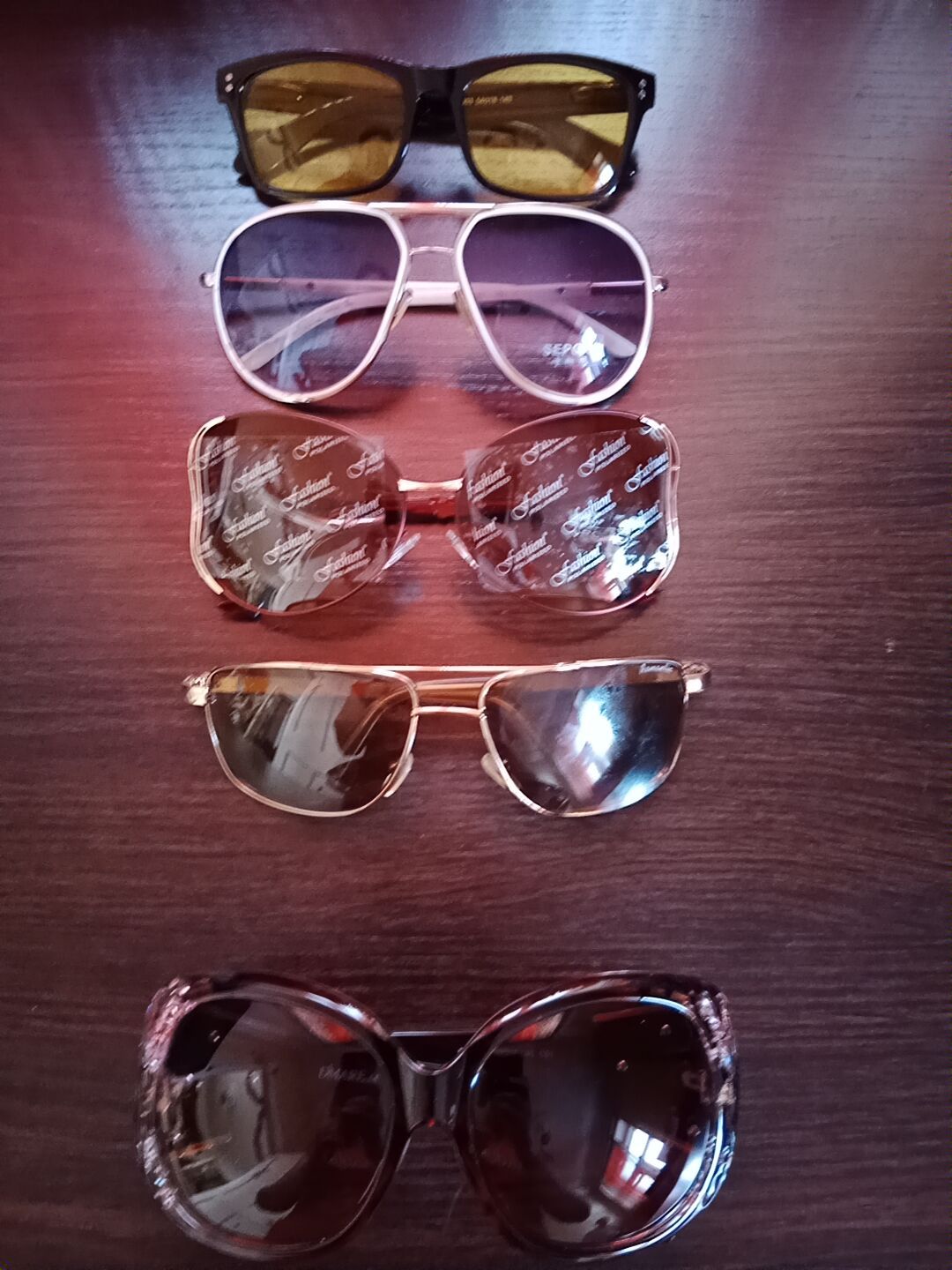 Солнцезащитные очки, новые