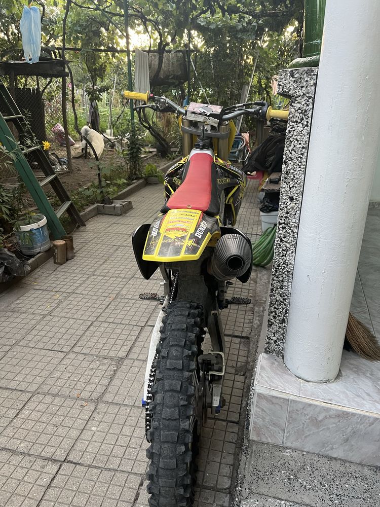 Suzuki rmz 2015/2016