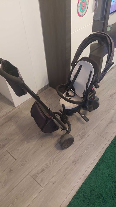 Tricicleta smarTrike multifunctionala