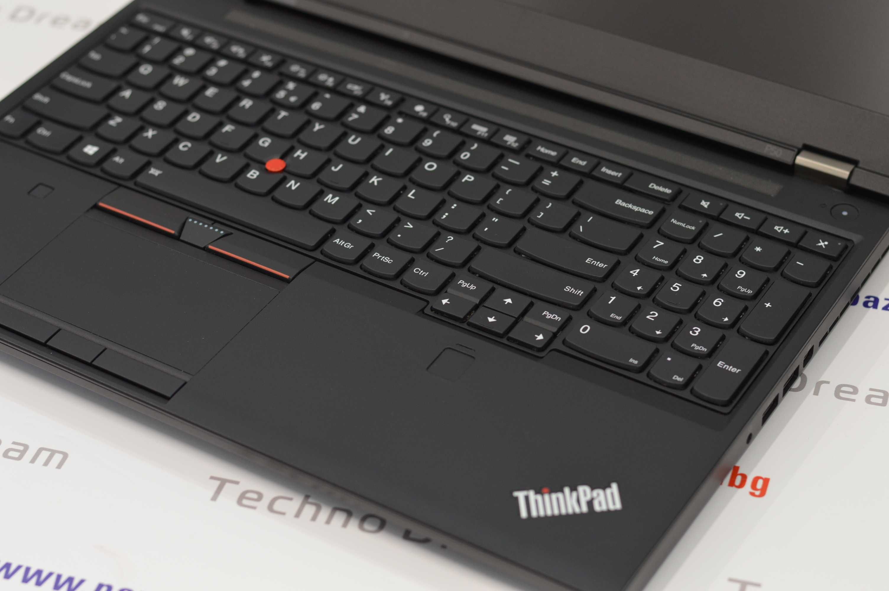 Lenovo ThinkPad P50 - Intel Core i7-6700HQ / 16GB DDR4 / 256GB SSD /
