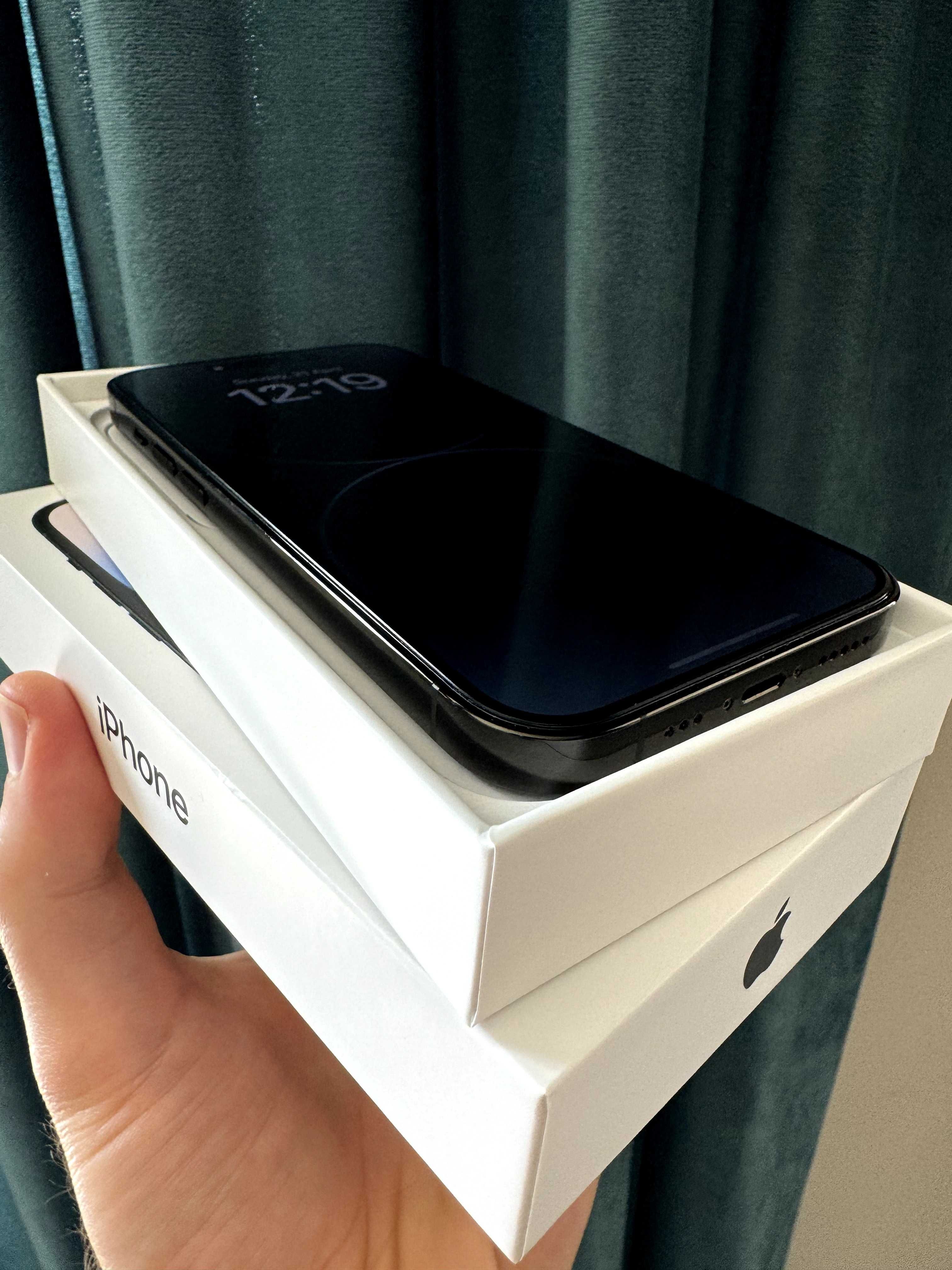 iPhone 14 Pro, Space Black 256GB [НОВ] + Подарък слушалки [НОВИ]