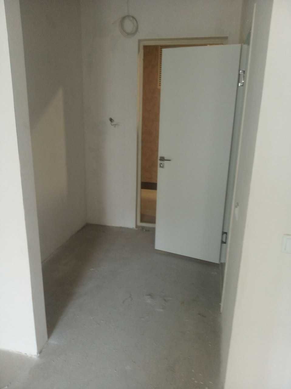 Ozmakon мирабадский район. 29м2 white box кадастр есть. СРОЧНО!