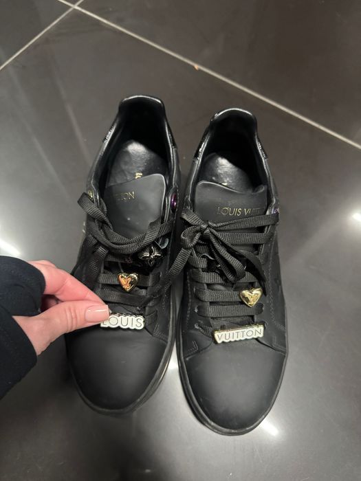 Дамски обивки Louis Vuitton