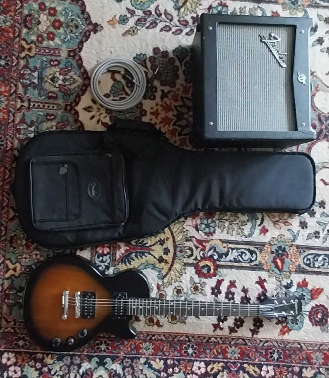 Set Chitara Epiphone Les Paul Special + Amplificator Fender Mustang I
