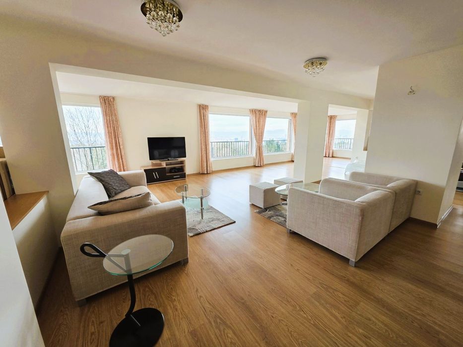 4-стаен в София-Бояна площ 355 цена 909000