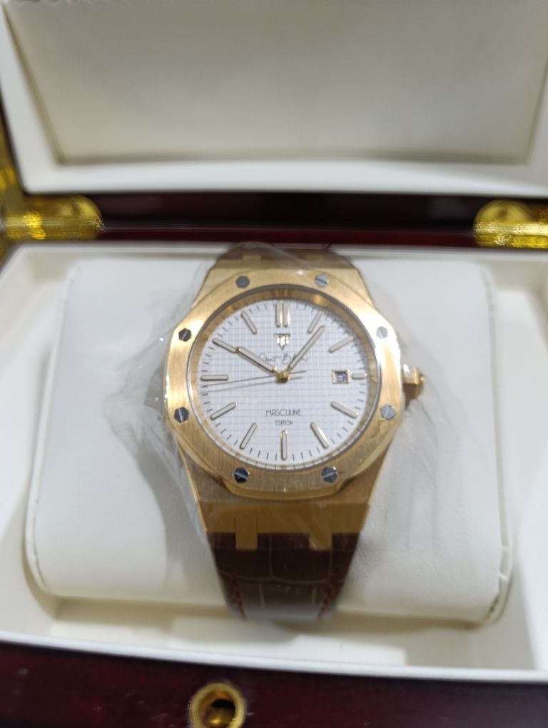 Ceas automatic nou