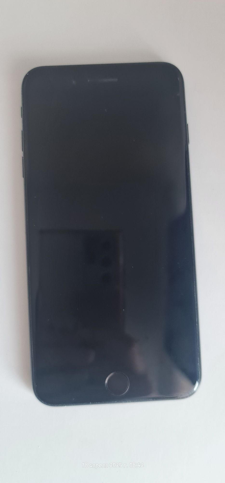 Срочно продам iPhone 7+