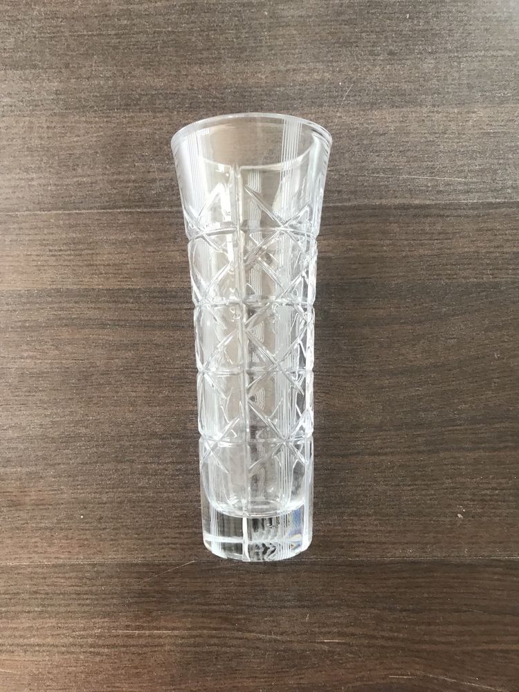 Кристална ваза
