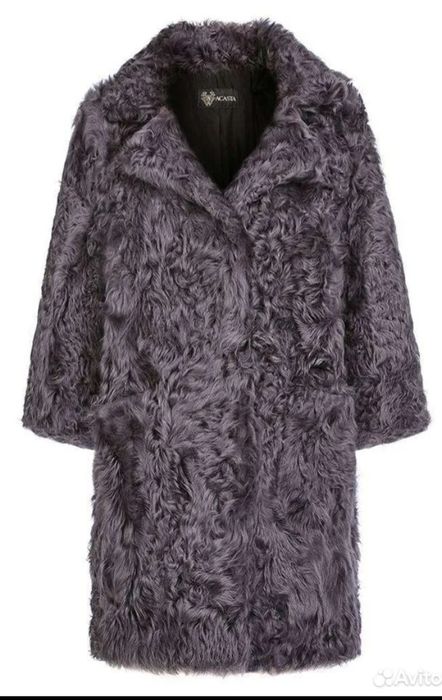 Продам длинную натуральную шубу из меха козы.