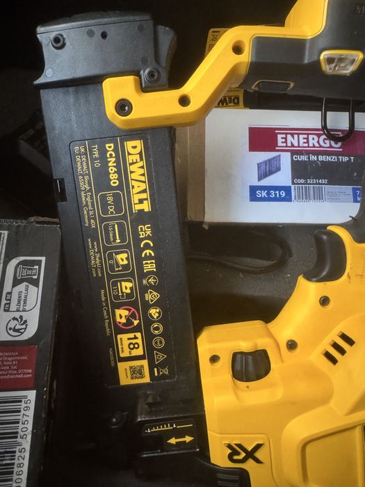 Dcn 680 pistol cuie dewalt