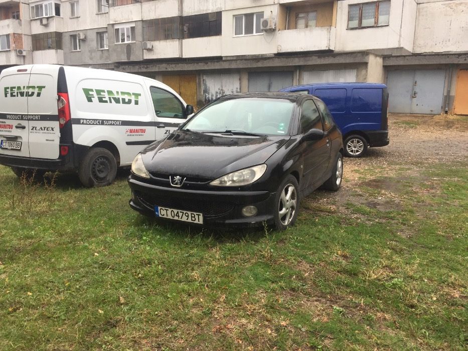 Пежо 206 2.0ХДИ 2002 Peugeot 206 2.0HDI 90коня на части