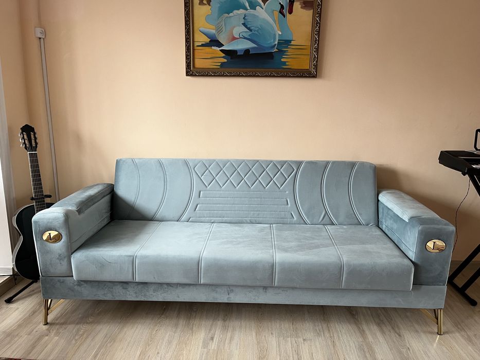 Диван сатамын! Продам диван!