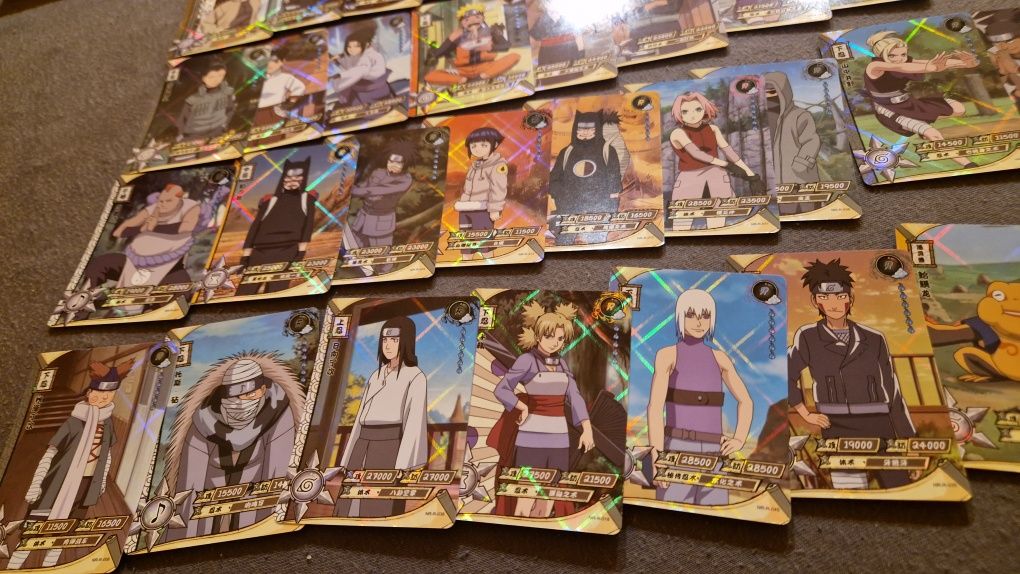 50 de cartonase Naruto holografice (Kayou)