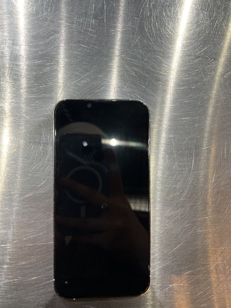 Iphone 13 pro LLA