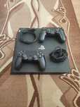 игрова конзола ps4 + 6 броя игри