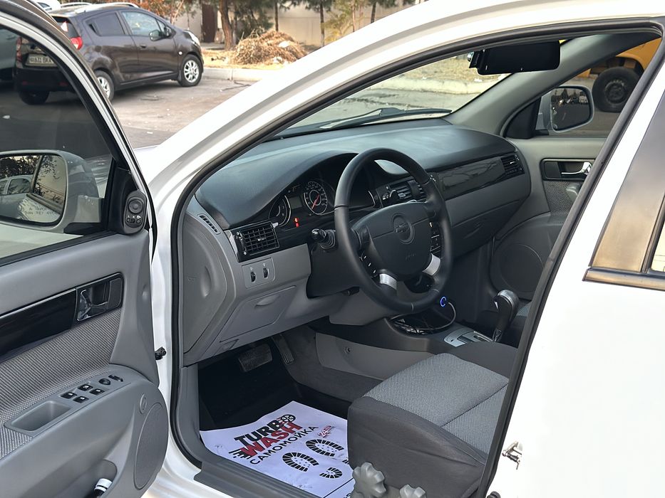 Chevrolet Jentra Elegant plus 2020