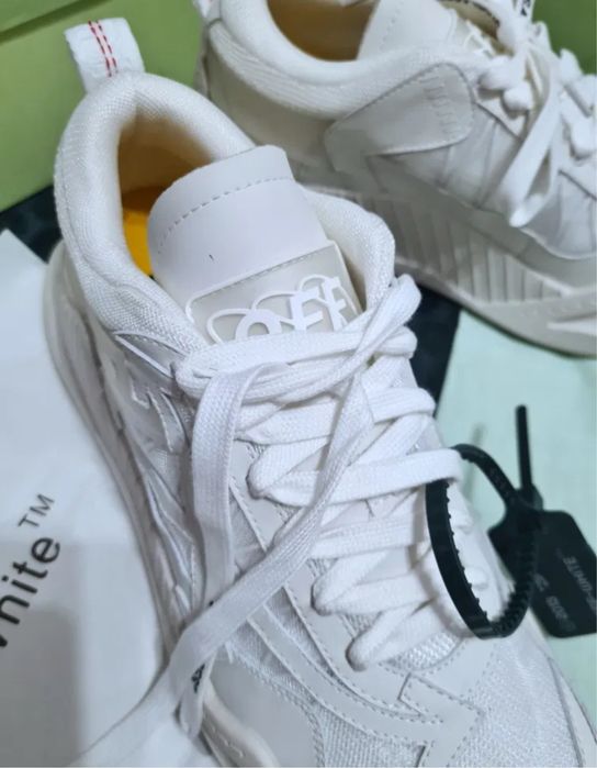 off white odsy 1000