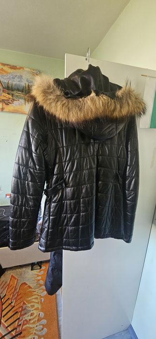 Дамско яке,кожено.