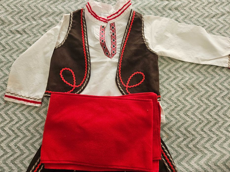 Детска носия размер 92 , 1,5г -2г