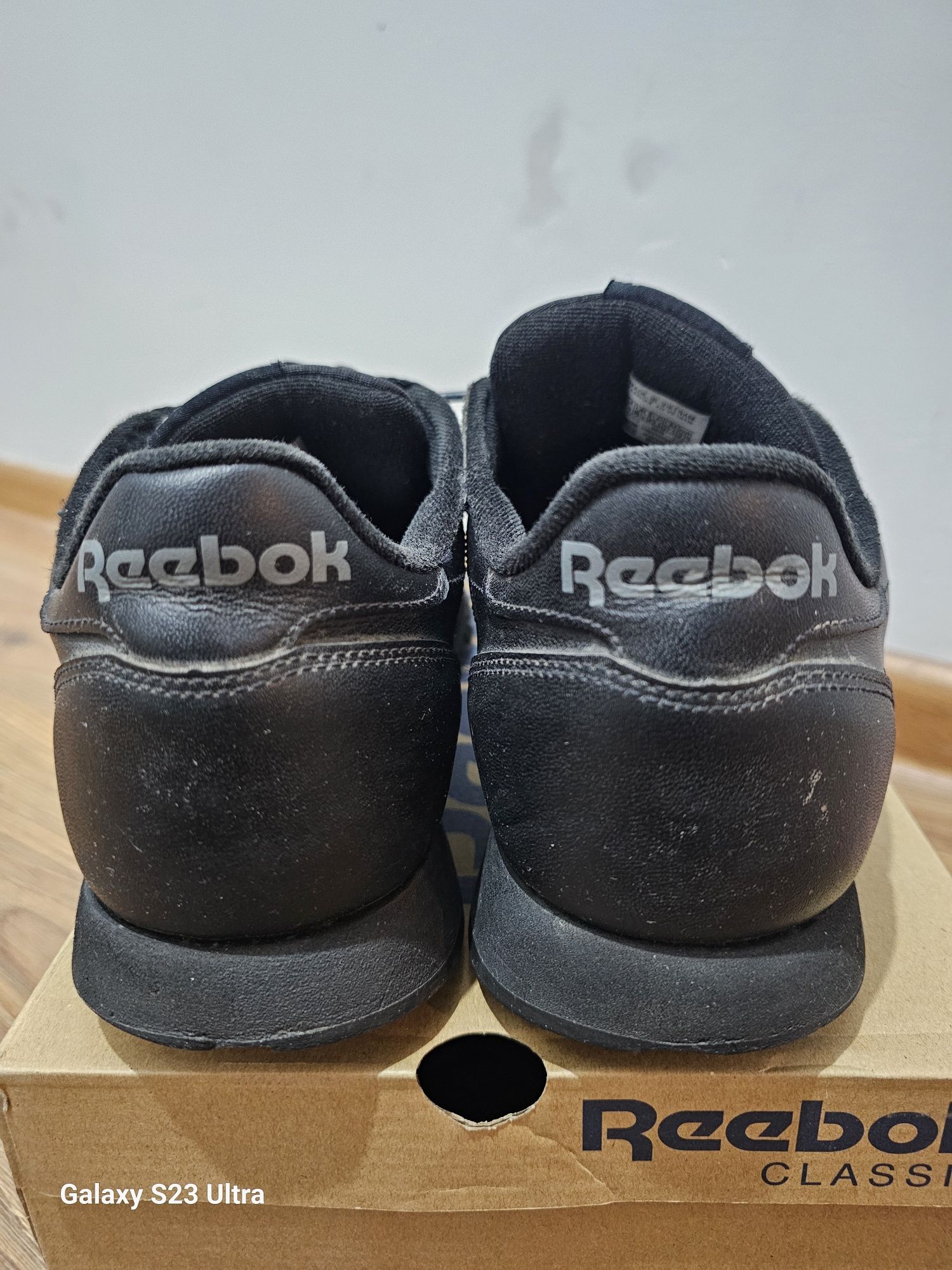 Продам кросовки Reebok
